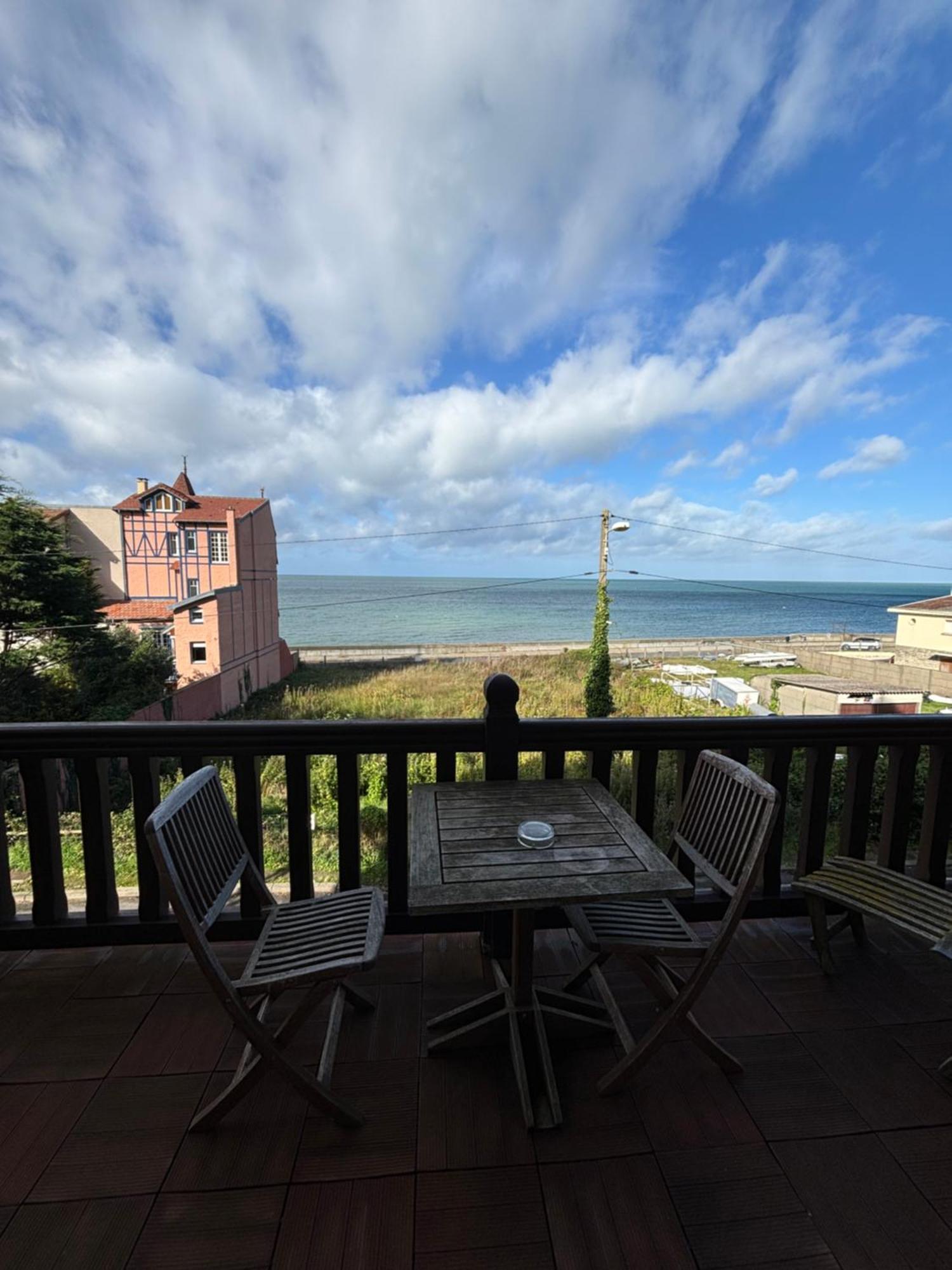 Face A La Mer, Sur Apartment *